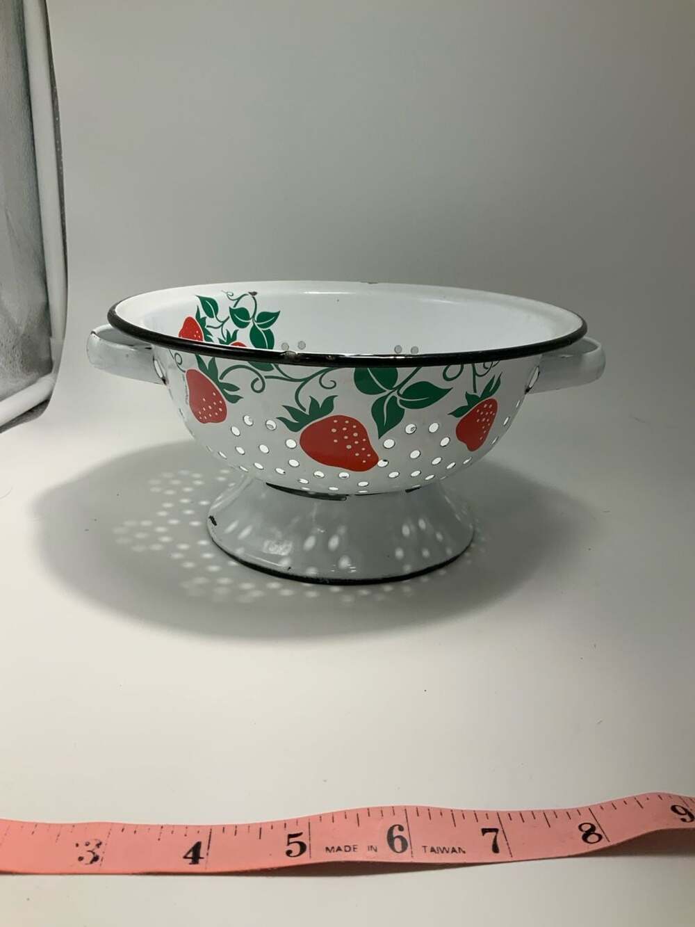 Vintage 1983 Teleflora White Enamel Strainer Colander with Strawberry Pattern